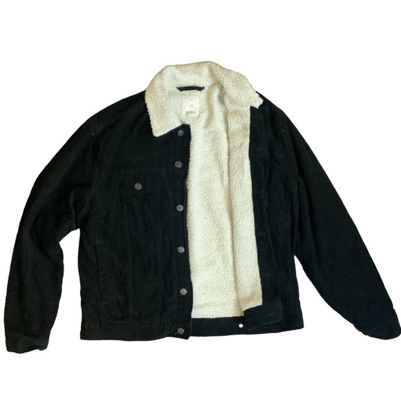 H&M Jackets & Coats Hm Mens Black Corduroy Sherpa Lining Trucker